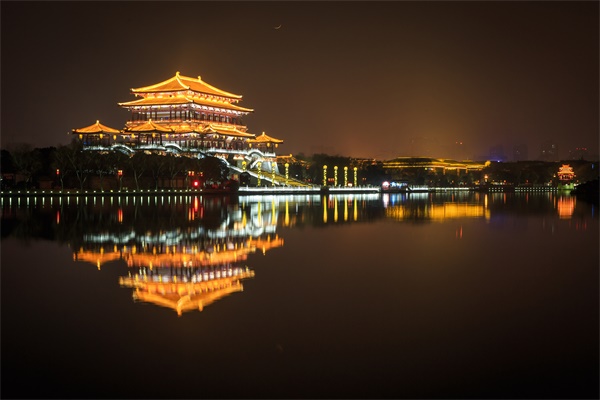 古建筑夜景亮化成為城市歷史文化的載體