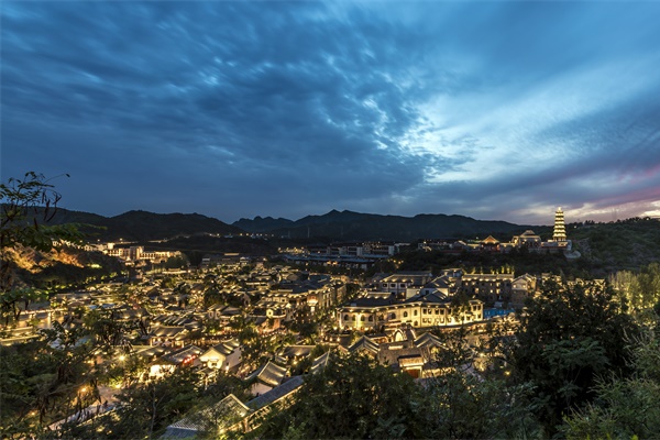 古鎮(zhèn)照明設(shè)計(jì)豐富了古鎮(zhèn)夜間景色